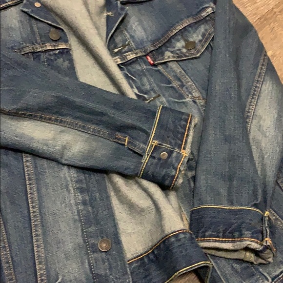 Levis Denim Jacket - Picture 4 of 6